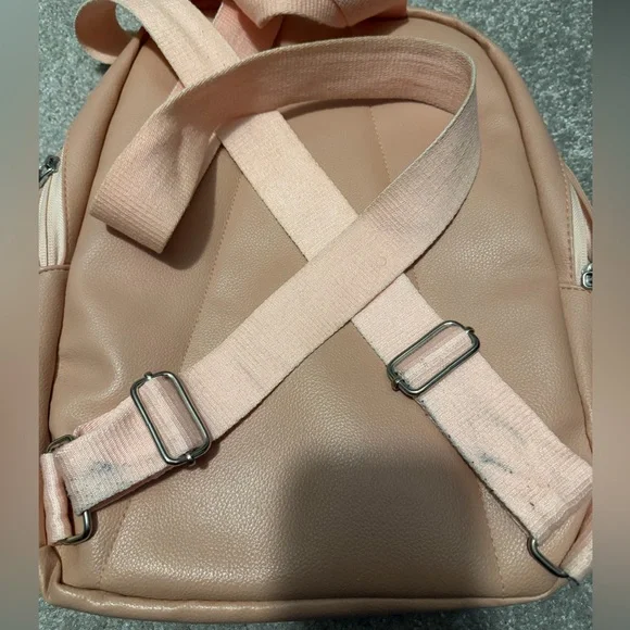 PUMA | Pink Backpack - Picture 3 of 4